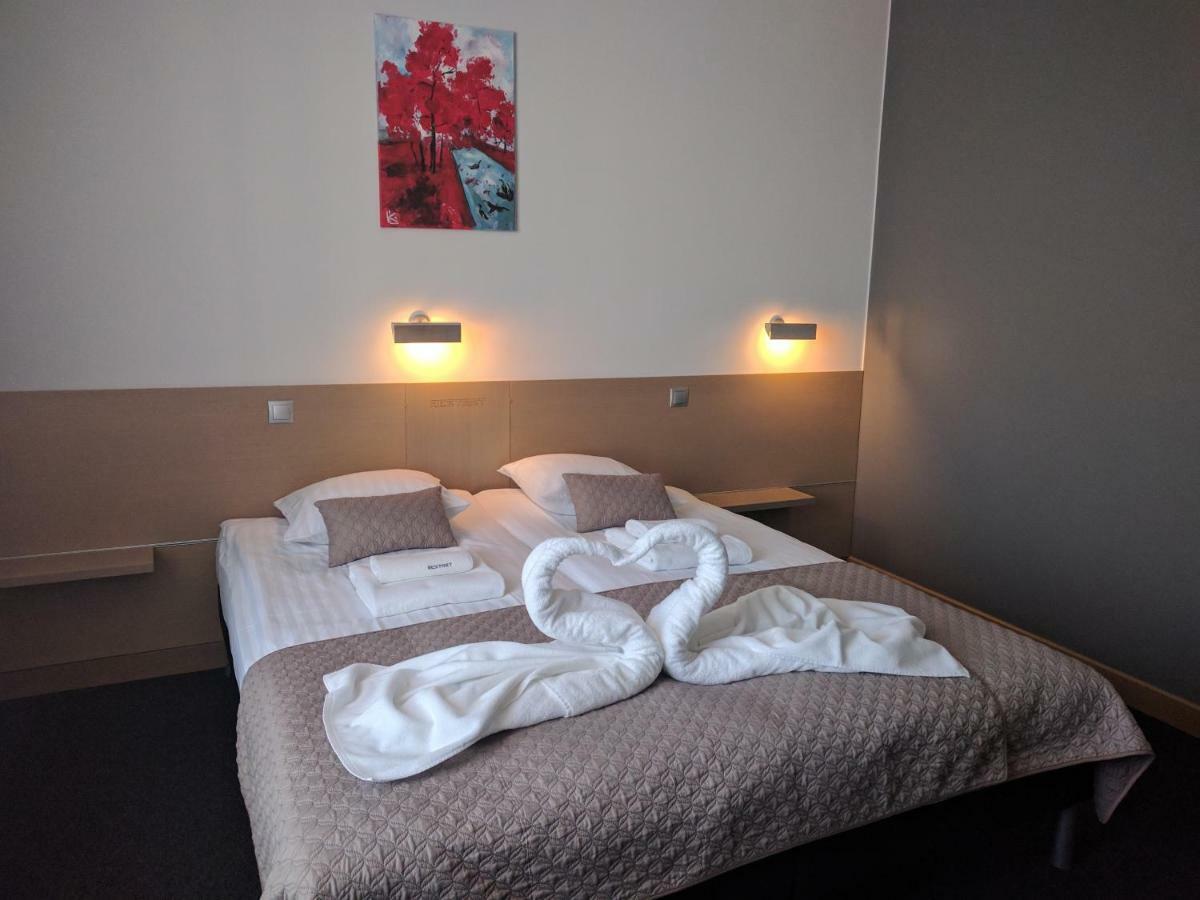Restart Hotel Rēzekne Екстериор снимка